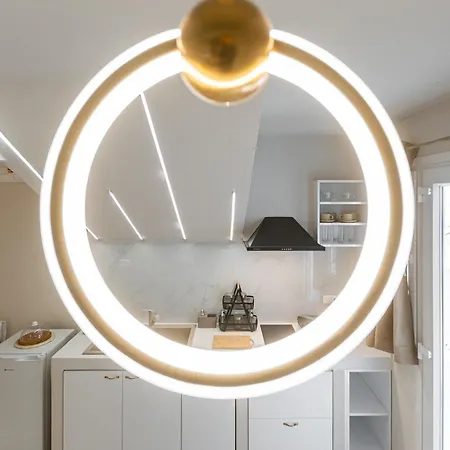 Golden Dream Luxury Apartment